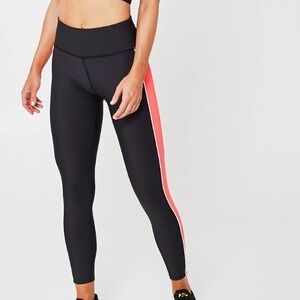 SOULCYCLE 🖤Black Leggings with Pink Stripes Size Medium